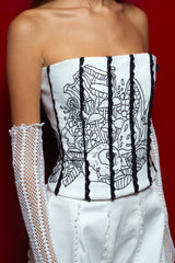 The spotlight corset