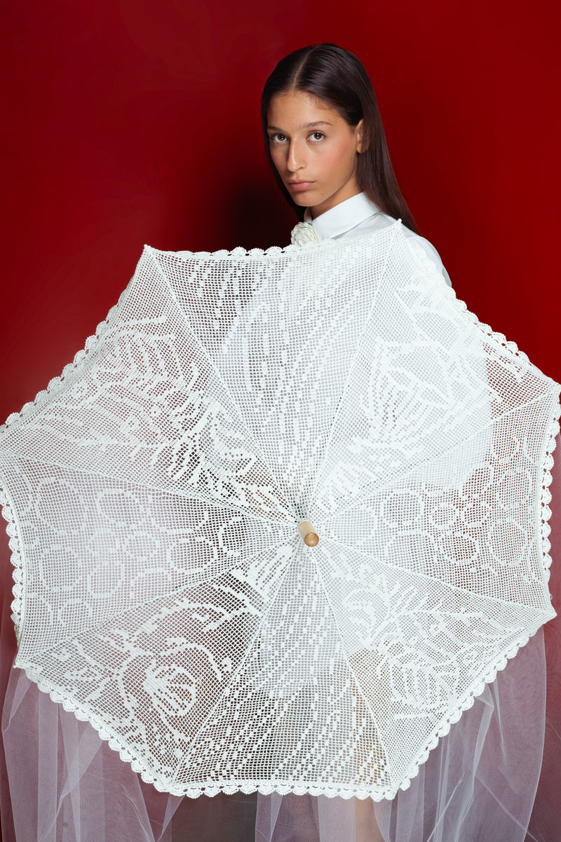 The grand entrance umbrella