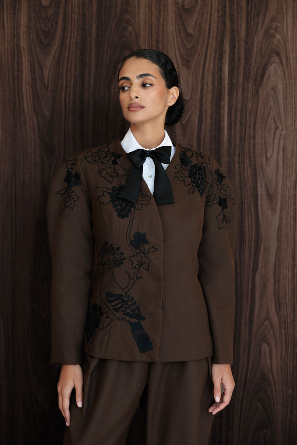 The winter vines Bowtie