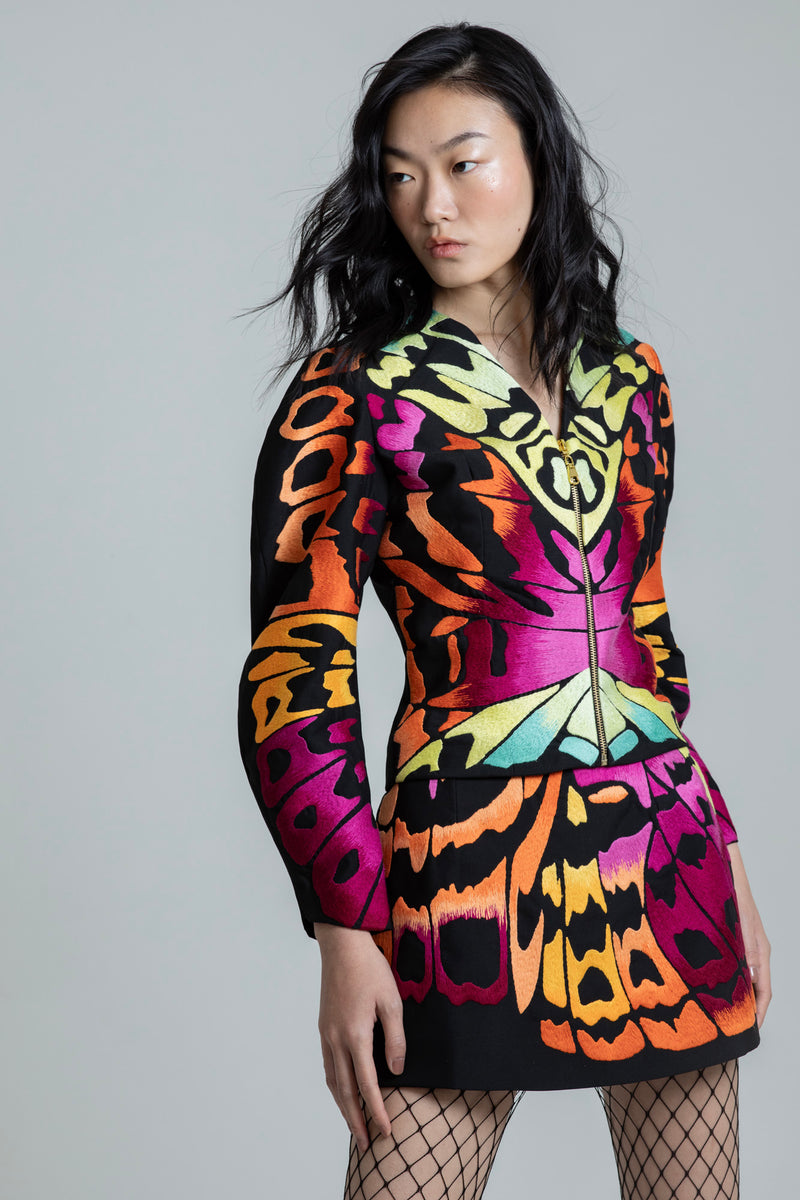 Painted wings skirt