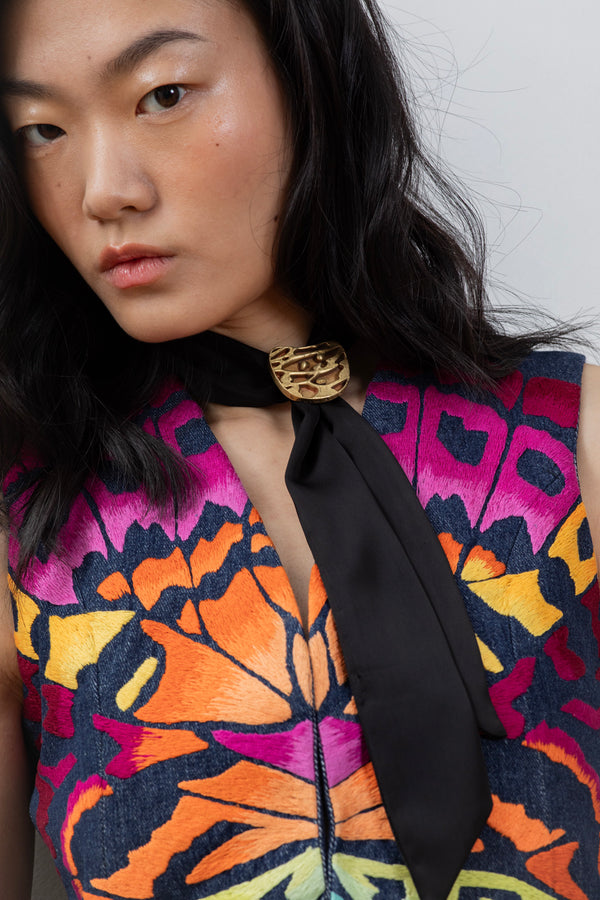 Wings in love vest