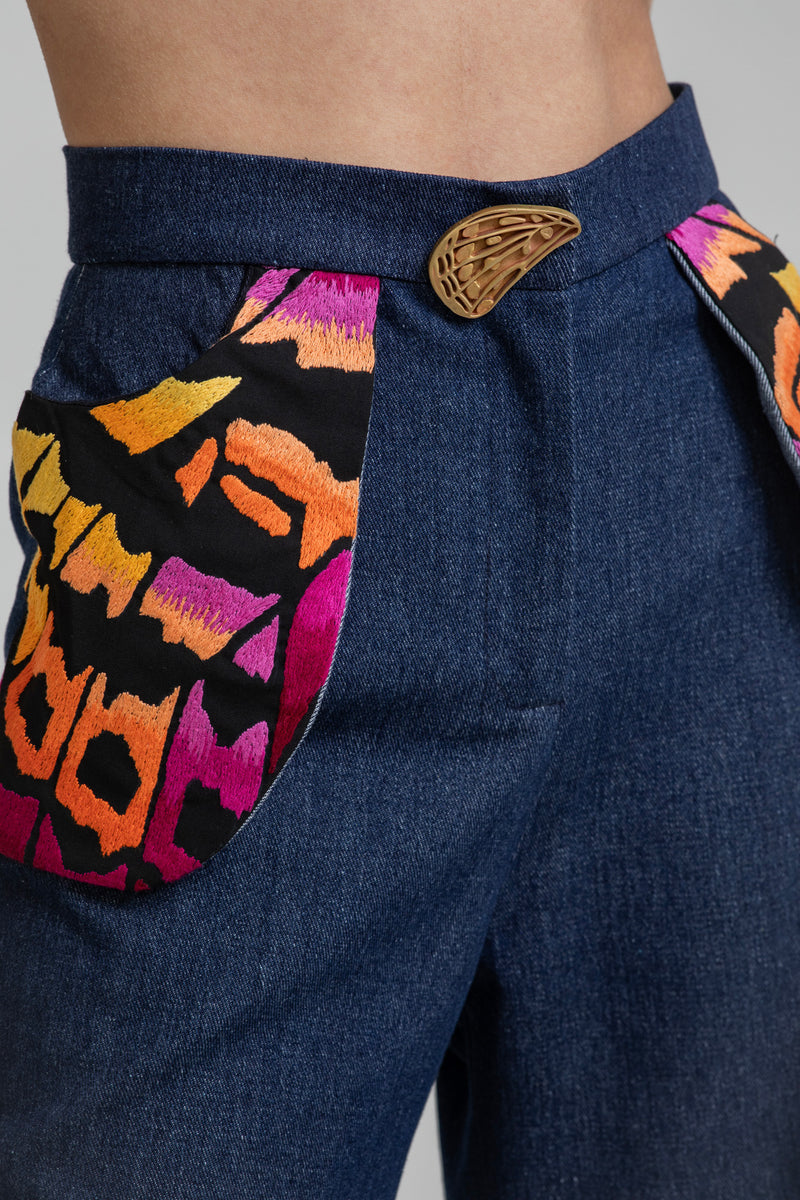 Wings in love pants
