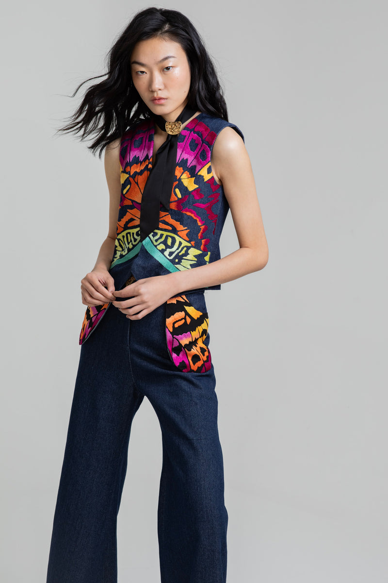 Wings in love vest